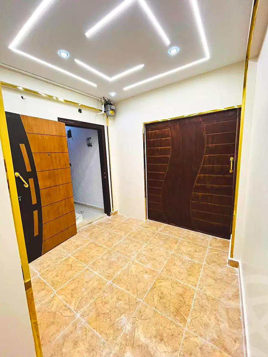 https://aqarmap.com.eg/ar/listing/7341785-for-sale-alexandria-al-agamy-el-hanouvel-el-salam-st