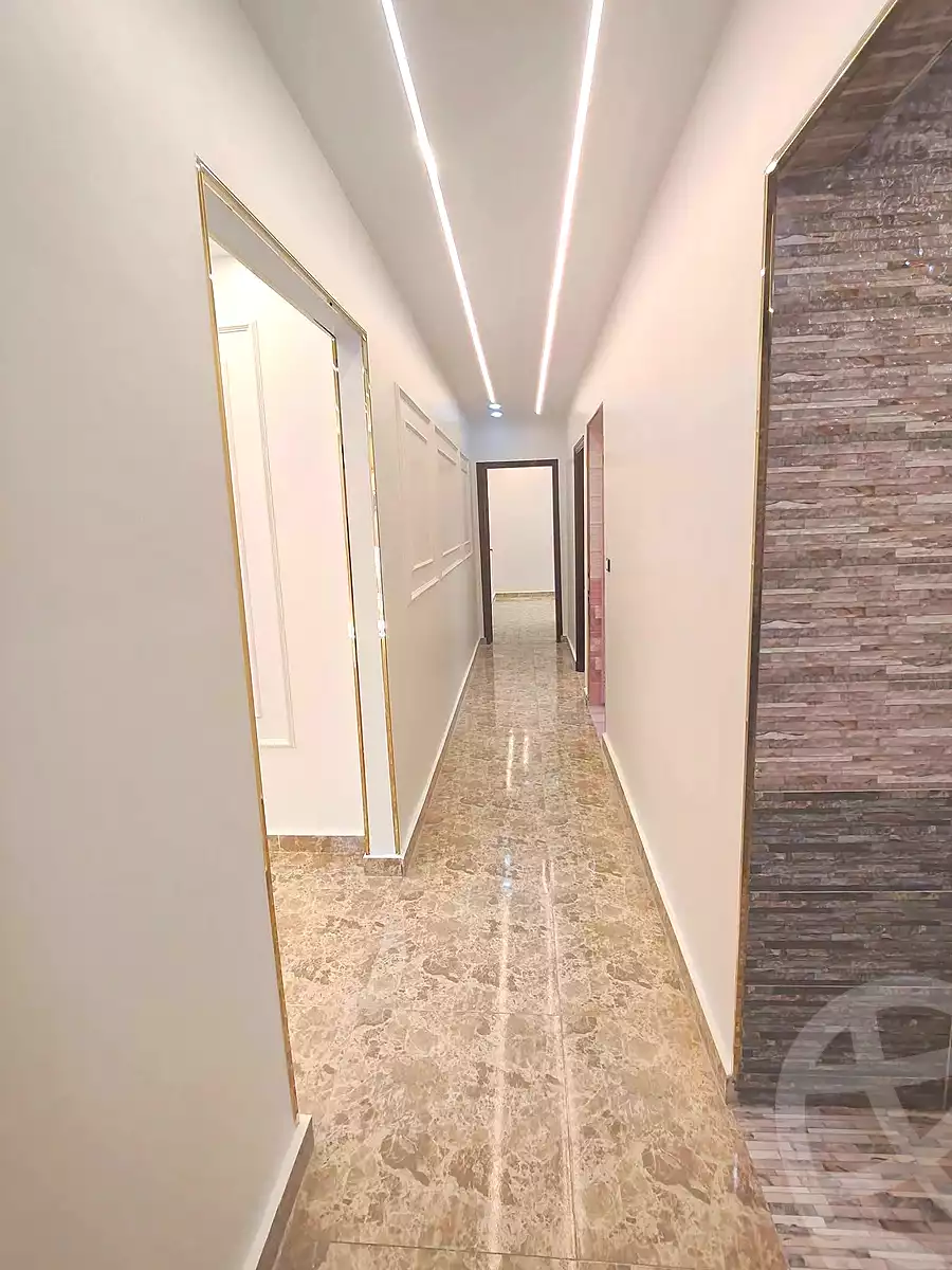 https://aqarmap.com.eg/ar/listing/7341847-for-sale-alexandria-sydy-bshr-sydy-bshr-bhry-shr-khld-bn-lwlyd
