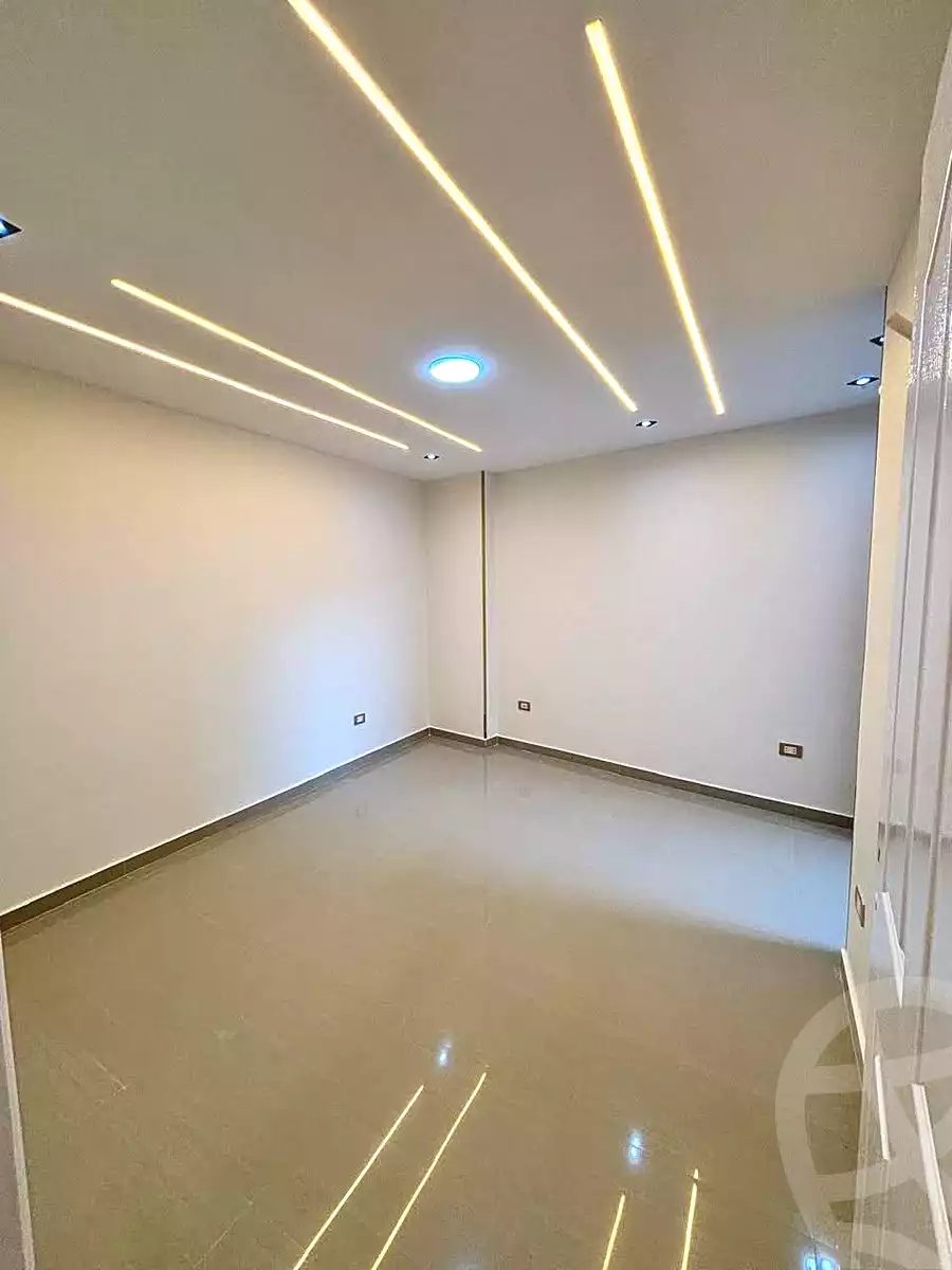 https://aqarmap.com.eg/ar/listing/7341986-for-sale-alexandria-sydy-bshr-sydy-bshr-bhry-shr-mhmwd-l-yswy