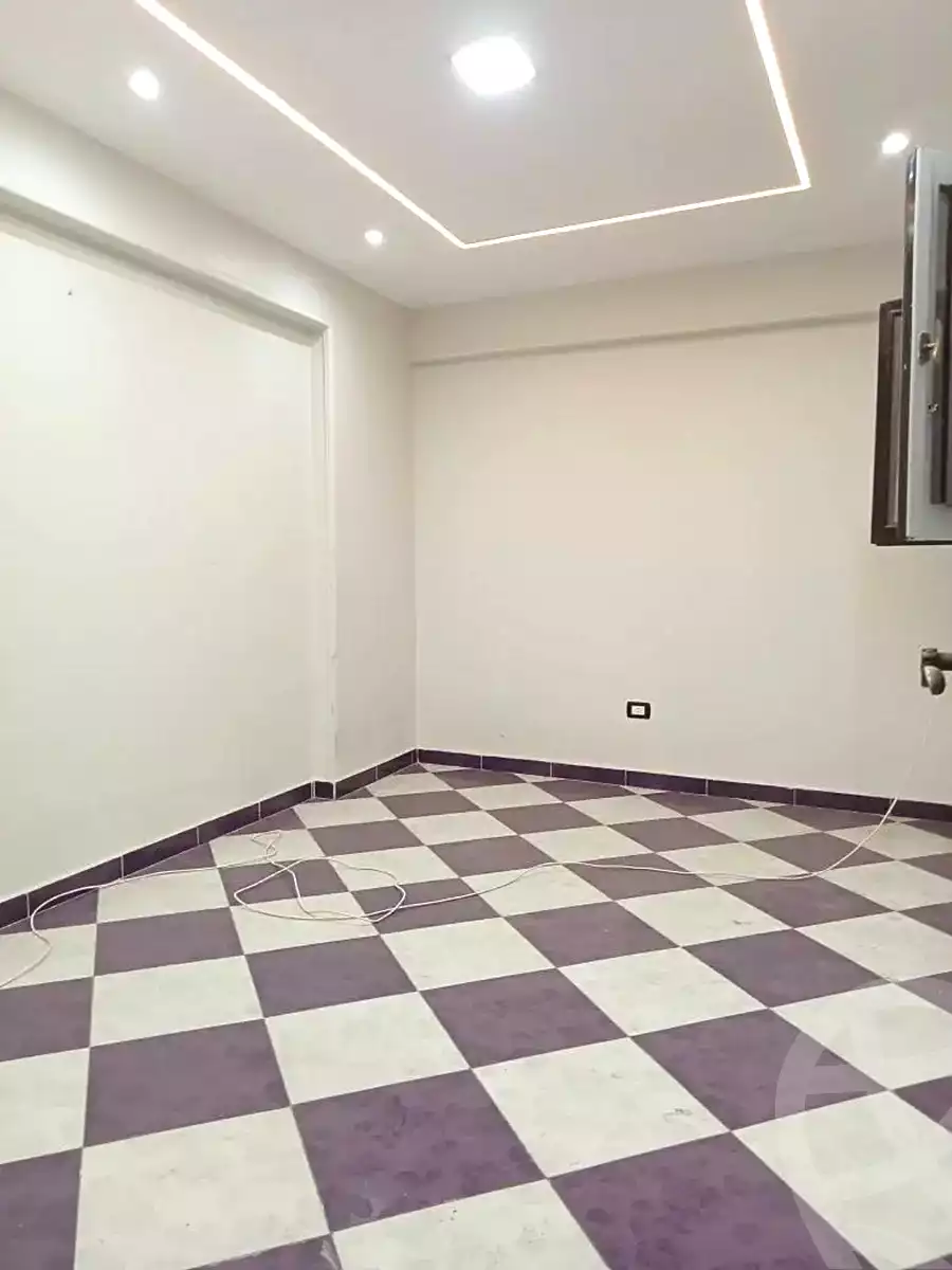 https://aqarmap.com.eg/ar/listing/7342046-for-sale-alexandria-el-asafra-l-sfr-bhry