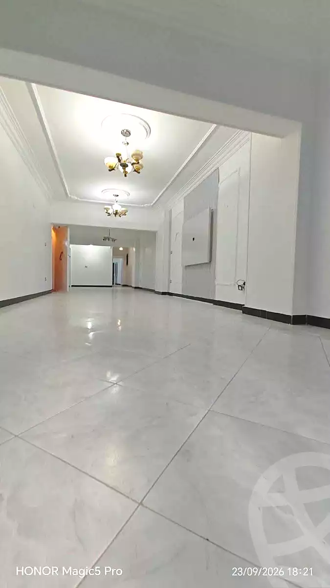 https://aqarmap.com.eg/ar/listing/7342154-for-sale-cairo-helwan-helwan-el-sharkeya-khesro-basha-st