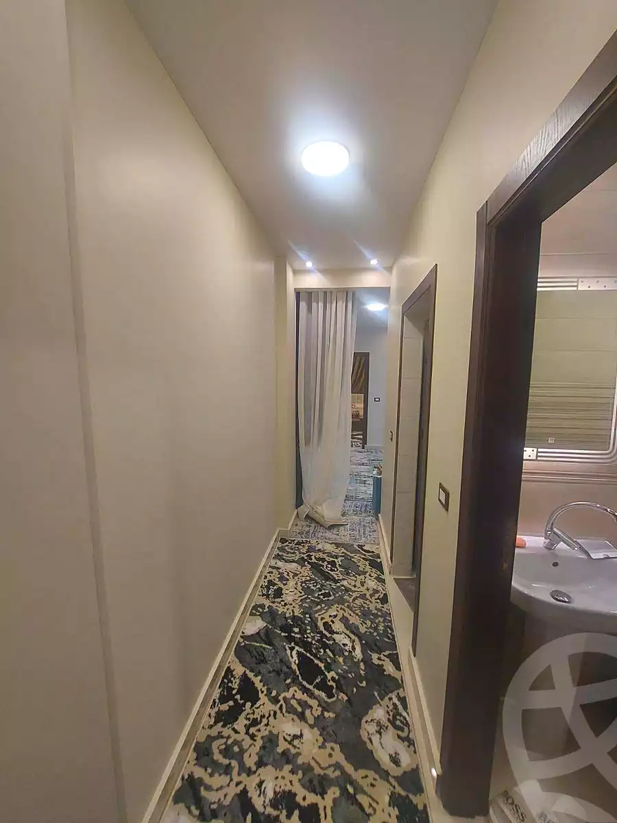 https://aqarmap.com.eg/ar/listing/7342166-for-sale-cairo-helwan-el-shareaa-el-sharby-st