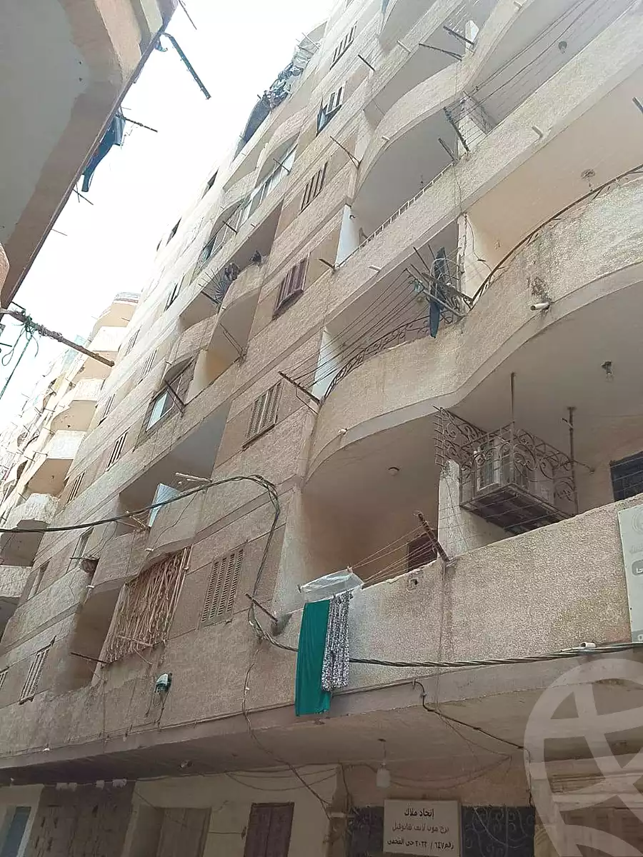 https://aqarmap.com.eg/en/listing/7342361-for-sale-alexandria-al-agamy-el-hanouvel-el-warsha-st
