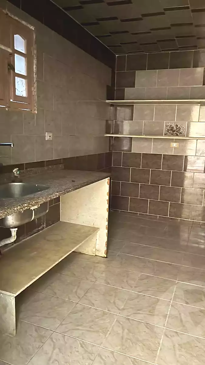 https://aqarmap.com.eg/ar/listing/7342589-for-sale-alexandria-alhadara-new-el-hadra