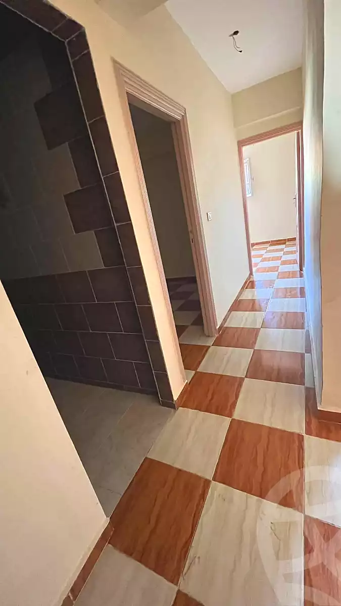 https://aqarmap.com.eg/ar/listing/7342589-for-sale-alexandria-alhadara-new-el-hadra