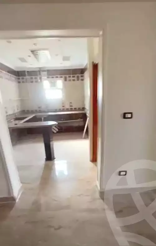https://aqarmap.com.eg/ar/listing/7342620-for-sale-alexandria-ganaklis