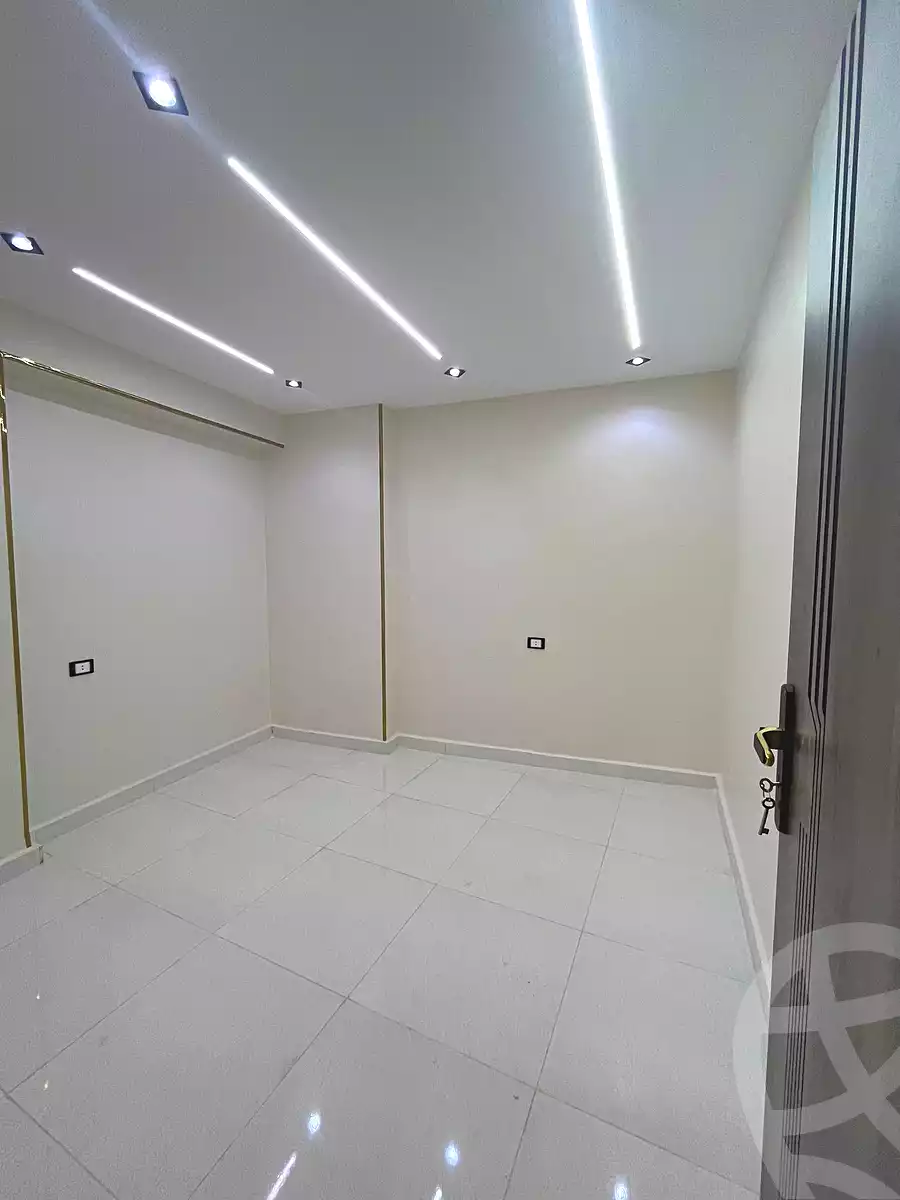 https://aqarmap.com.eg/en/listing/7342840-for-sale-cairo-elnozha-Streettt-27