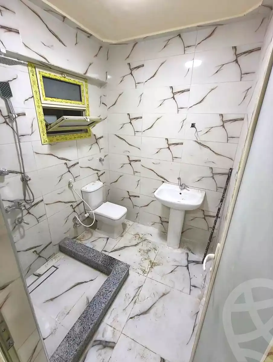 https://aqarmap.com.eg/en/listing/7342975-for-sale-alexandria-lsywf-el-falki