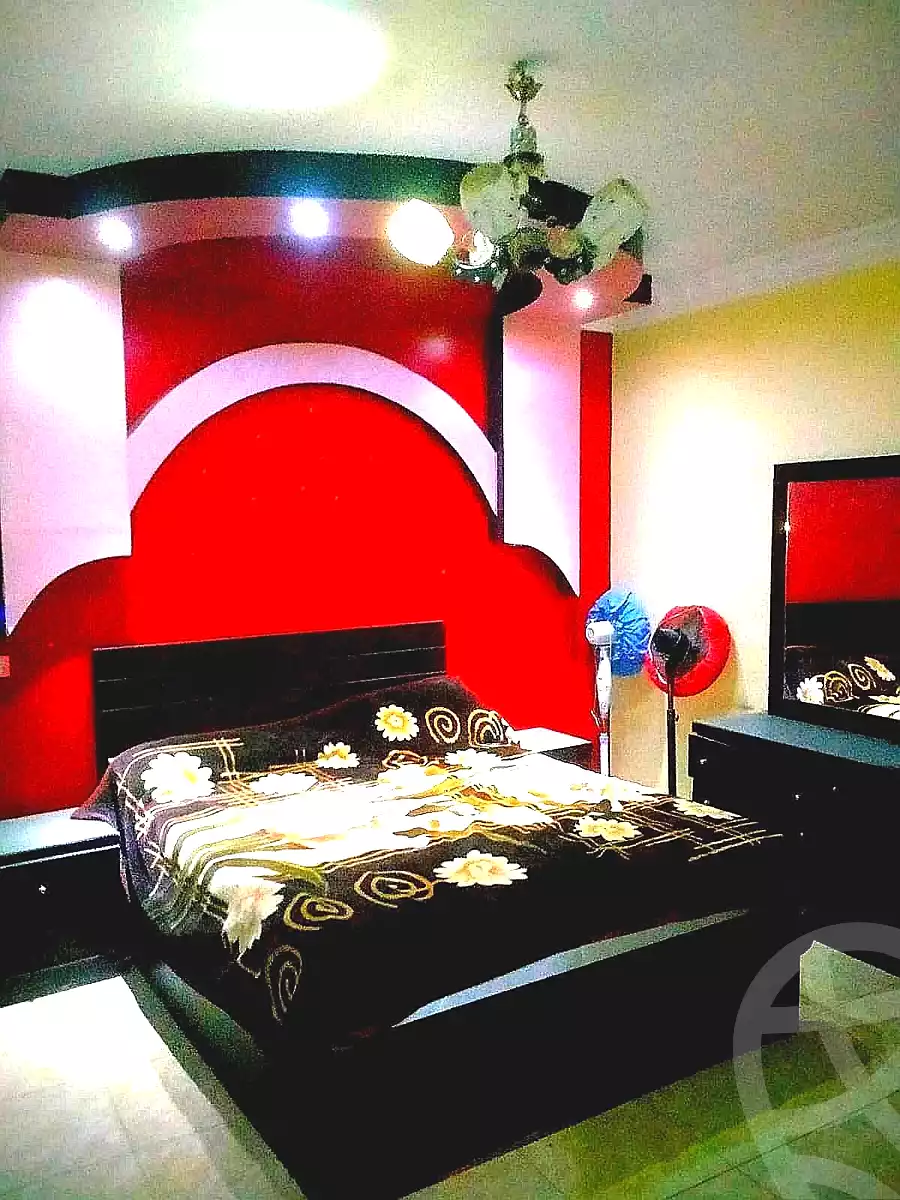 https://aqarmap.com.eg/ar/listing/7343085-for-rent-cairo-el-haram-abo-el-feda-st