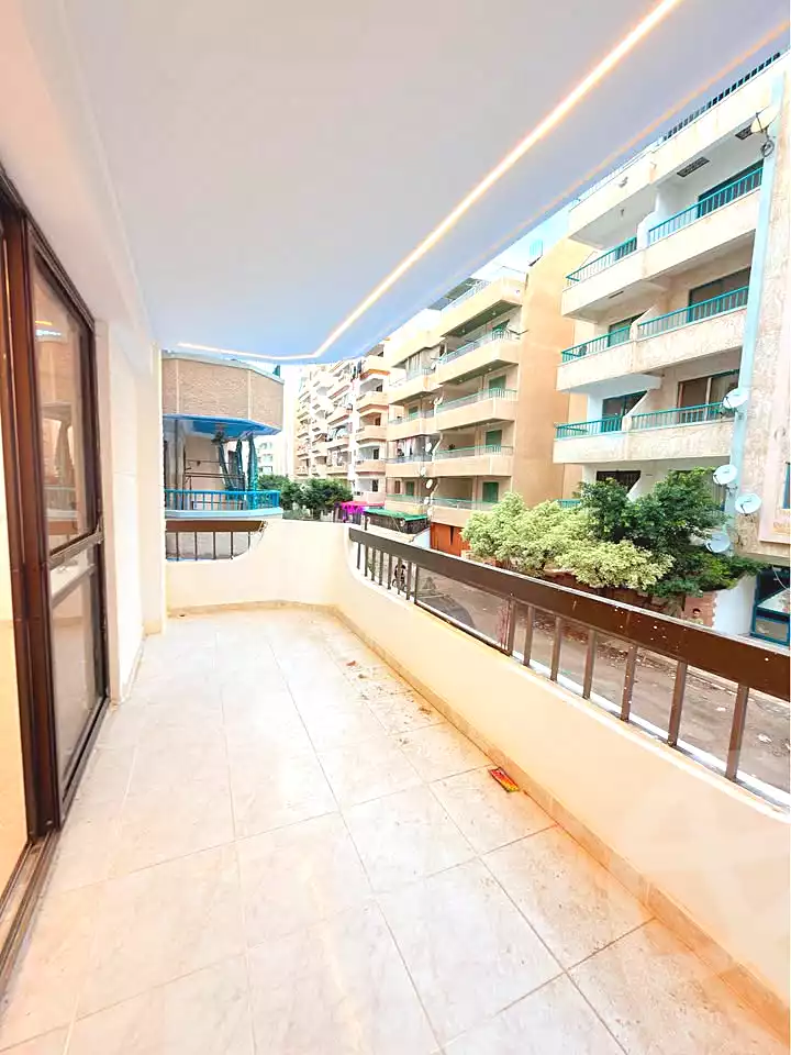 https://aqarmap.com.eg/en/listing/7343278-for-sale-alexandria-al-agamy-shataa-el-nakheel