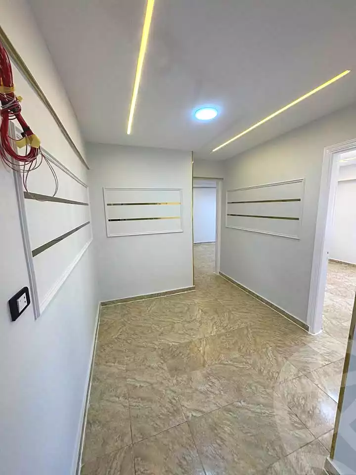 https://aqarmap.com.eg/ar/listing/7343296-for-sale-alexandria-el-asafra-shr-45
