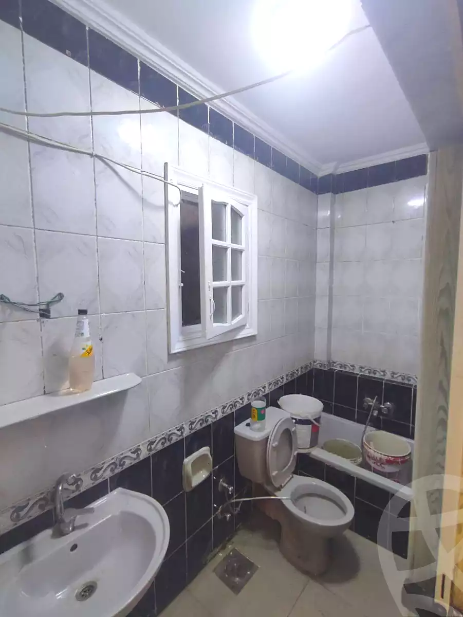https://aqarmap.com.eg/ar/listing/7343441-for-sale-alexandria-krmwz