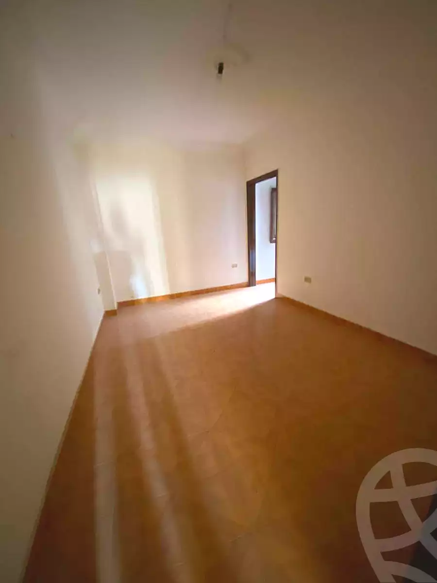 https://aqarmap.com.eg/ar/listing/7343469-for-sale-cairo-el-haram-shareaa-el-talateny