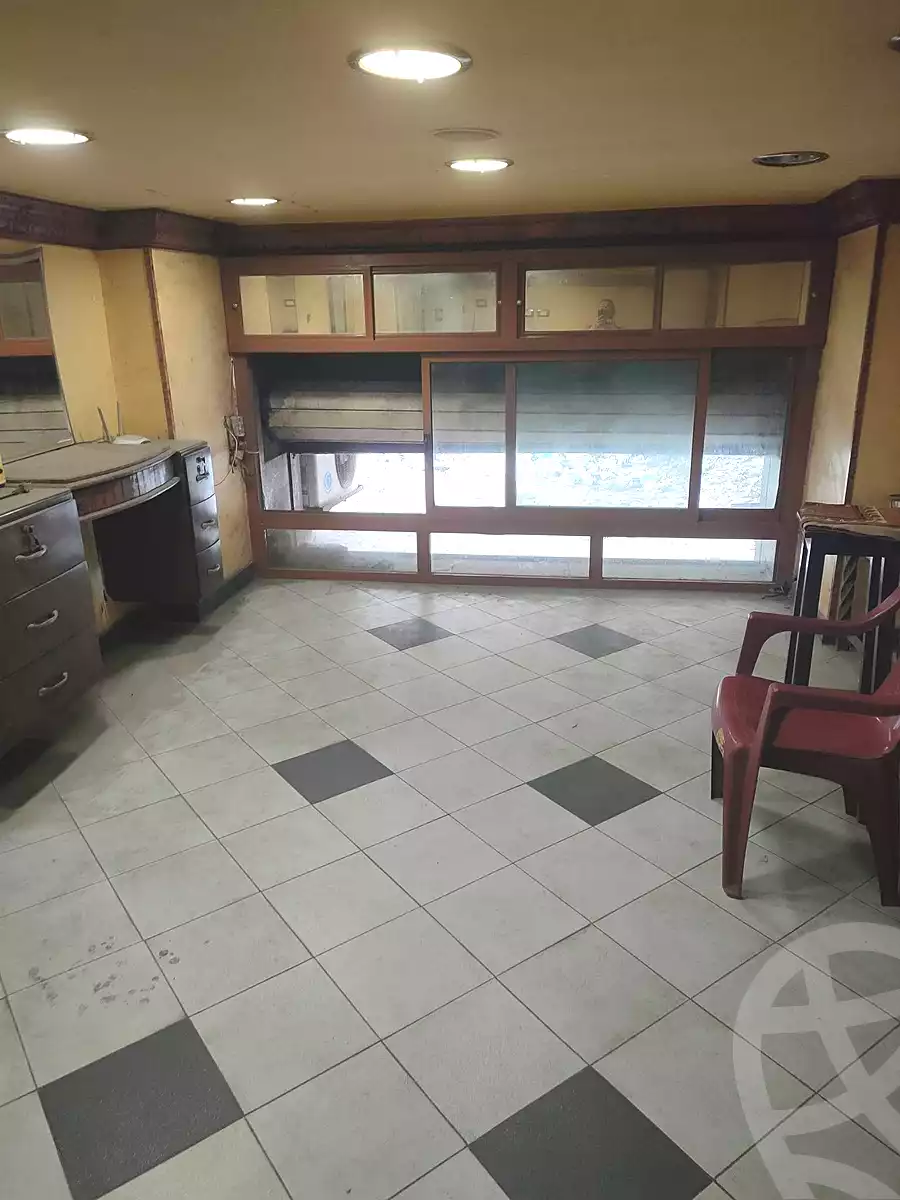 https://aqarmap.com.eg/ar/listing/7343549-for-sale-alexandria-shds