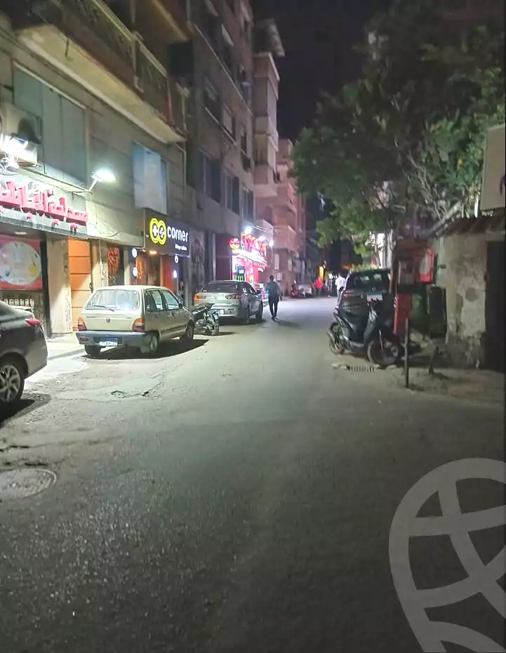 https://aqarmap.com.eg/en/listing/7343570-for-sale-alexandria-glim-mostafa-maher-st