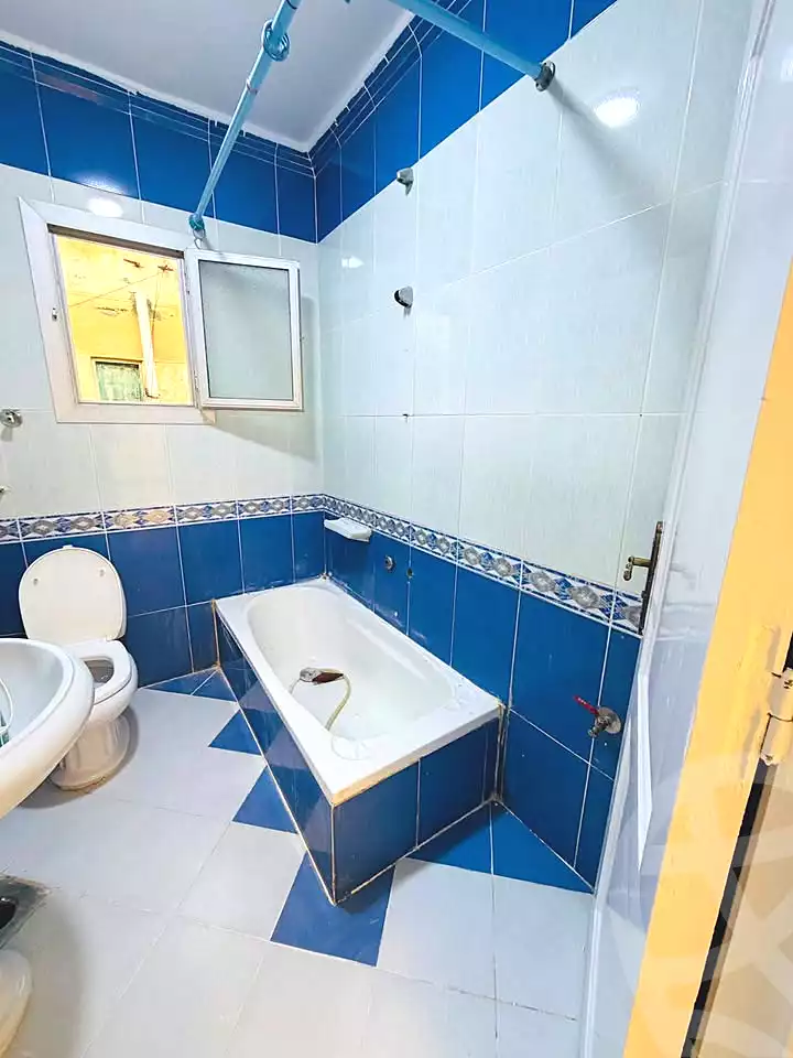 https://aqarmap.com.eg/ar/listing/7343630-for-sale-alexandria-al-agamy-shataa-el-nakheel