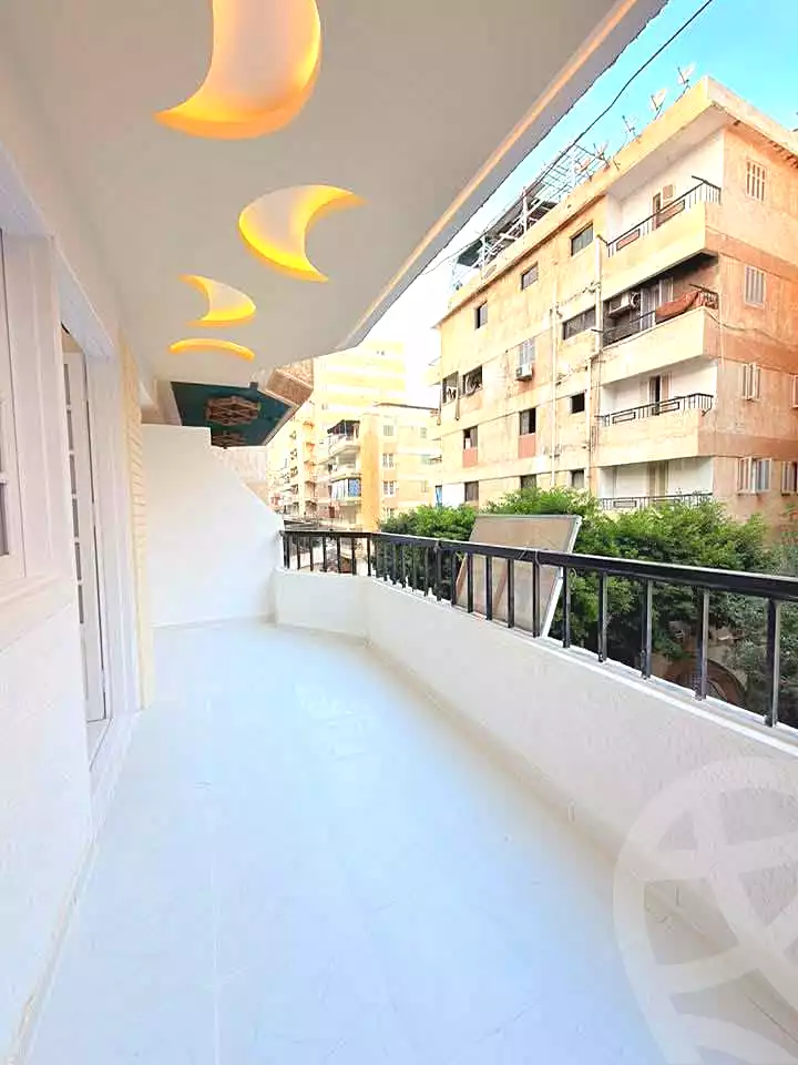 https://aqarmap.com.eg/ar/listing/7343679-for-sale-alexandria-al-agamy-shataa-el-nakheel
