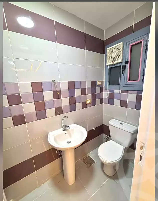 https://aqarmap.com.eg/ar/listing/7343912-for-sale-alexandria-sydy-bshr-sydy-bshr-bhry-shr-mhmwd-l-yswy