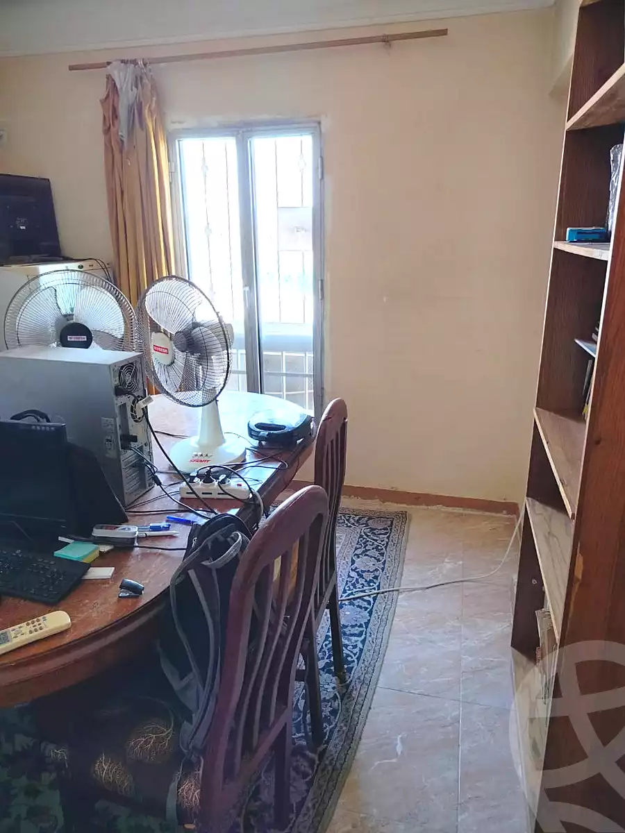 https://aqarmap.com.eg/en/listing/7343950-for-sale-cairo-el-maadi-degla-street-233
