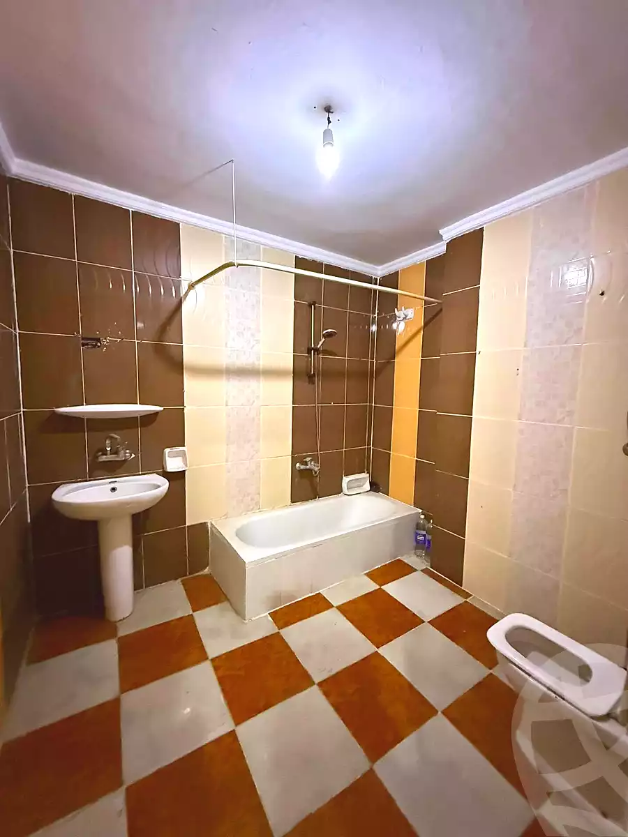 https://aqarmap.com.eg/en/listing/7344170-for-sale-alexandria-el-mandara-alex-el-mandara-bahri-sidi-kamal-st