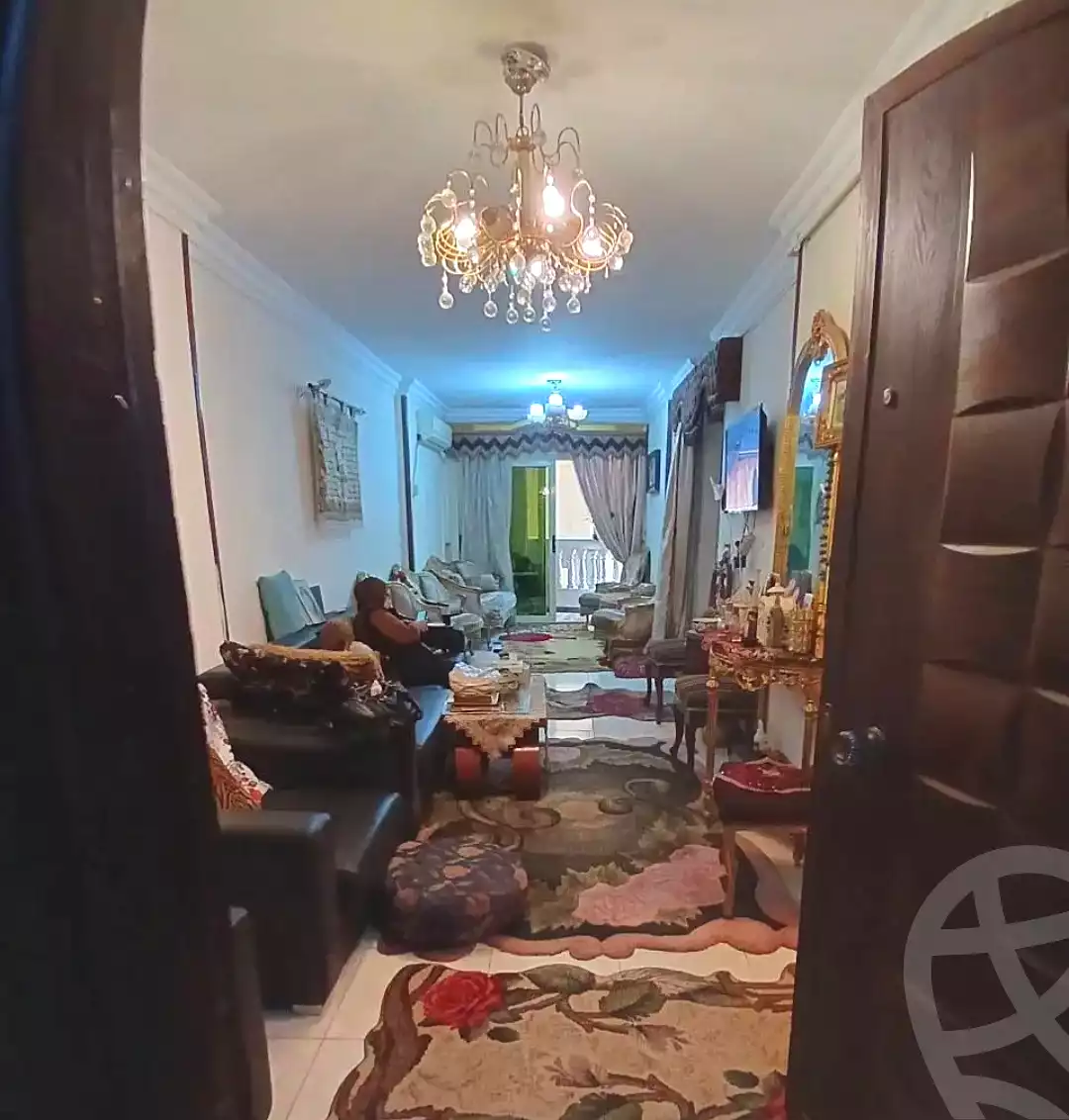 https://aqarmap.com.eg/ar/listing/7344394-for-rent-alexandria-miami-mahmoud-el-isawy-st