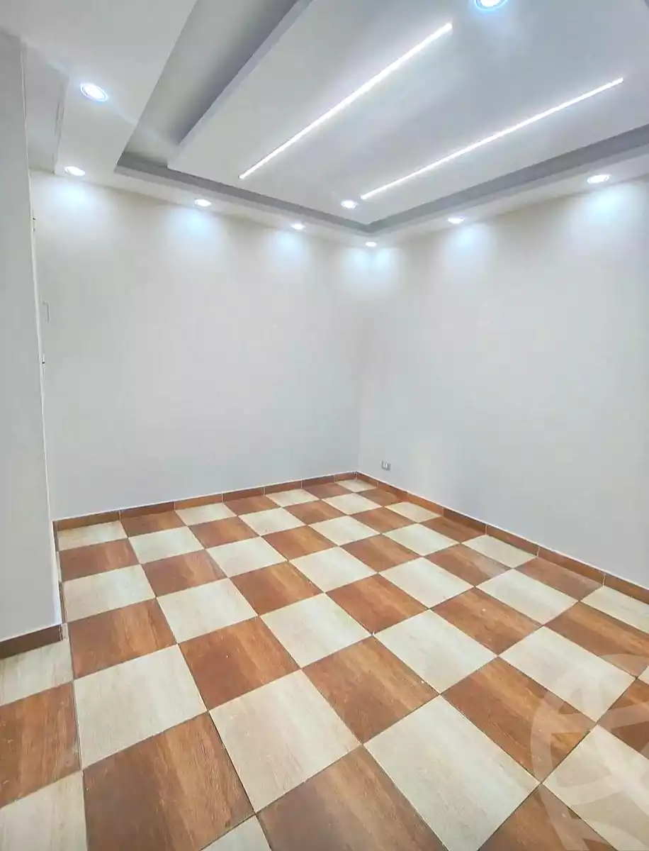 https://aqarmap.com.eg/ar/listing/7344522-for-sale-alexandria-el-asafra-l-sfr-bhry
