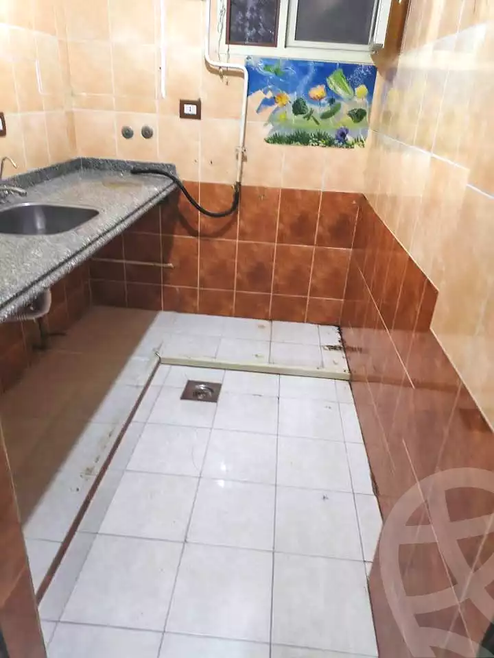 https://aqarmap.com.eg/ar/listing/7344650-for-sale-alexandria-sydy-bshr-sydy-bshr-qbly-mohamed-farid-st