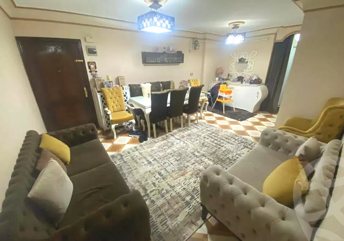 https://aqarmap.com.eg/en/listing/7344745-for-sale-alexandria-lauran
