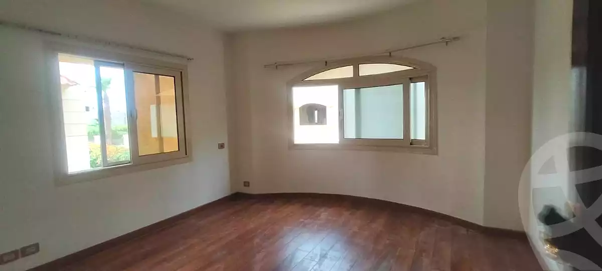 https://aqarmap.com.eg/en/listing/7344824-for-rent-cairo-el-sheikh-zayed-city-compounds-royal-city
