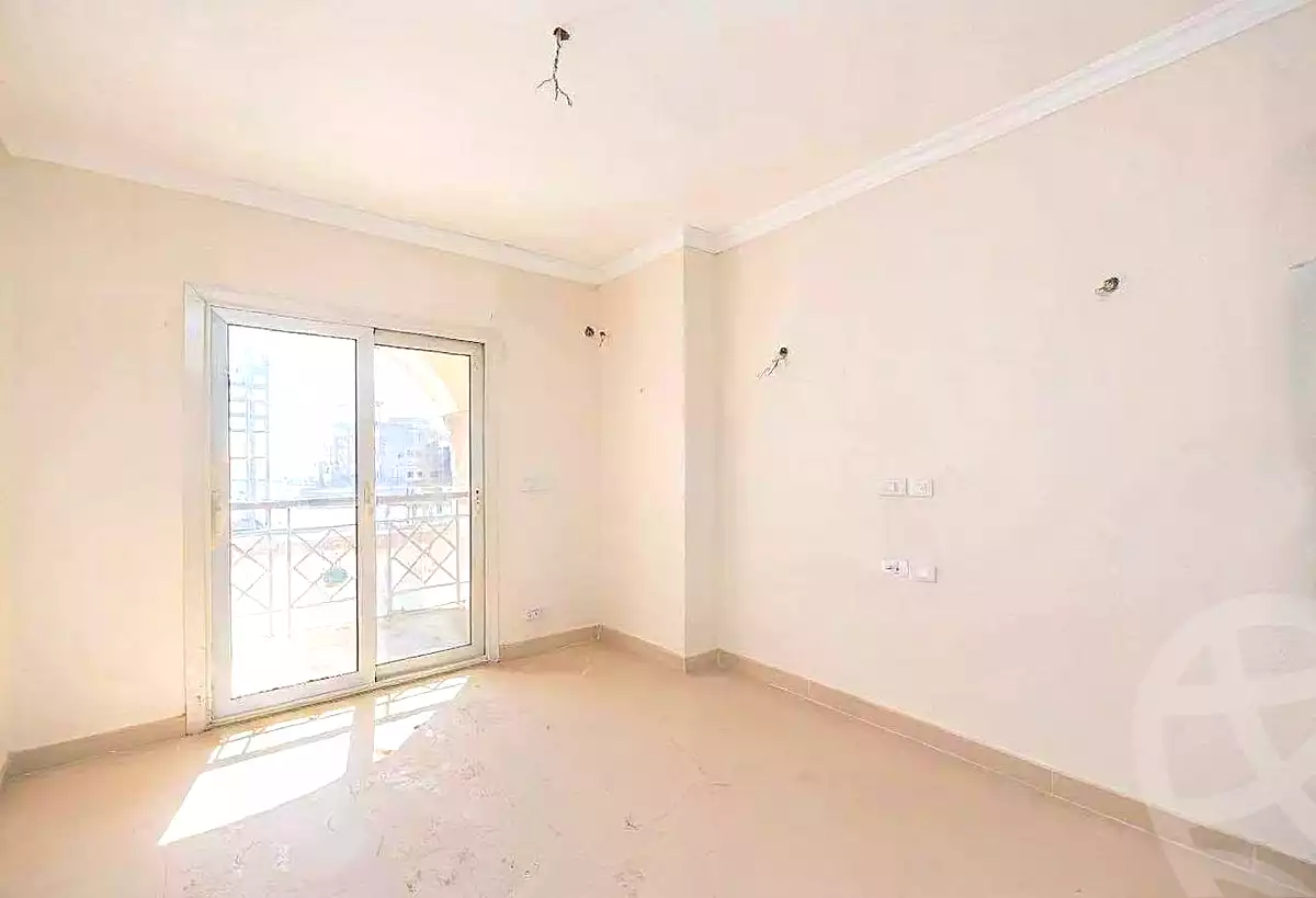 https://aqarmap.com.eg/ar/listing/7344887-for-sale-alexandria-moharram-bey