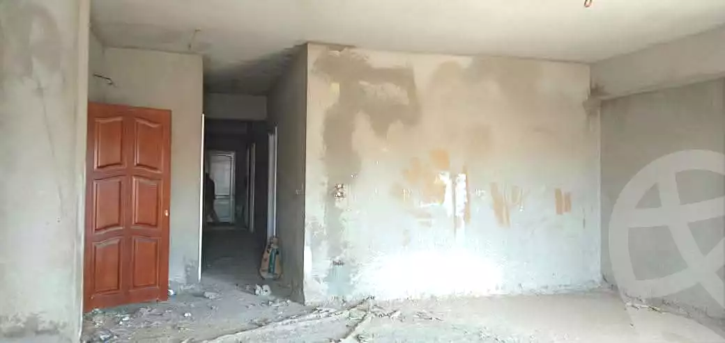 https://aqarmap.com.eg/en/listing/7345022-for-sale-cairo-new-cairo-compounds-kmbwnd-lnkhyl