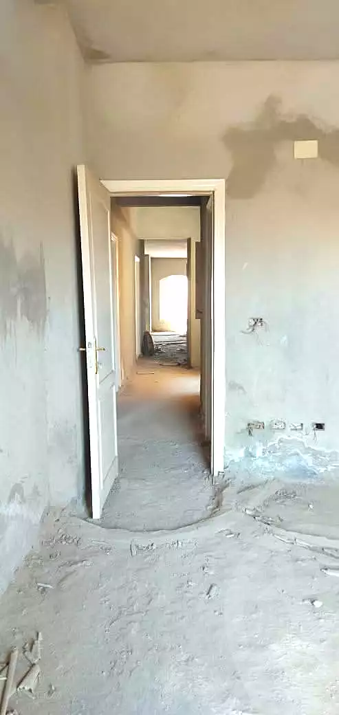 https://aqarmap.com.eg/en/listing/7345022-for-sale-cairo-new-cairo-compounds-kmbwnd-lnkhyl
