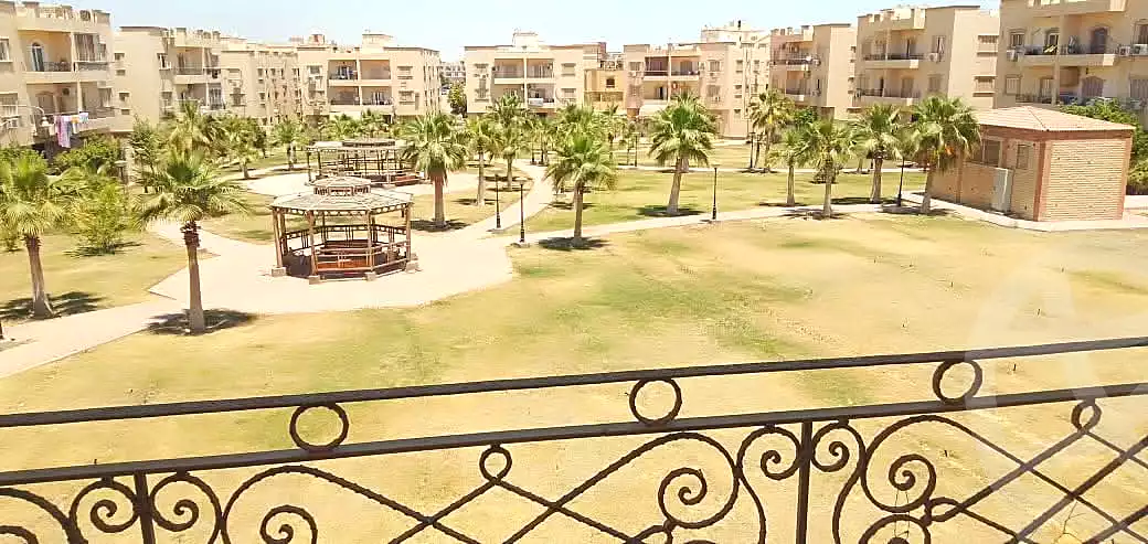 https://aqarmap.com.eg/en/listing/7345022-for-sale-cairo-new-cairo-compounds-kmbwnd-lnkhyl