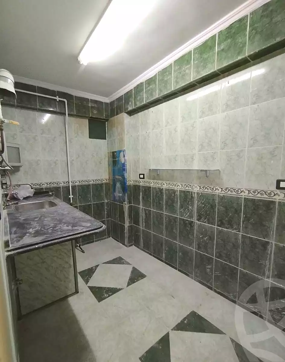 https://aqarmap.com.eg/ar/listing/7345043-for-sale-alexandria-lsywf-el-falki