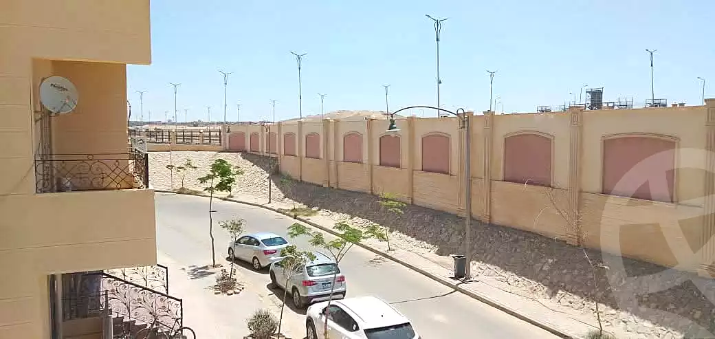 https://aqarmap.com.eg/en/listing/7345057-for-sale-cairo-new-cairo-compounds-kmbwnd-lnkhyl