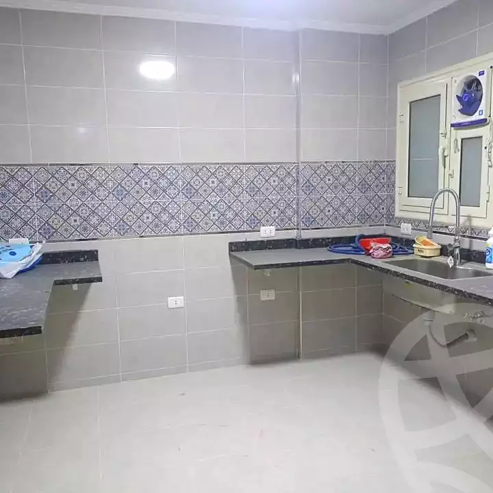 https://aqarmap.com.eg/en/listing/7345163-for-sale-alexandria-lsywf-gamila-city-compound