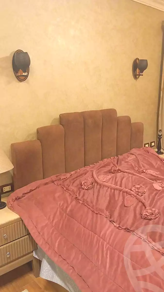 https://aqarmap.com.eg/en/listing/7345499-for-sale-cairo-ain-shams-mnshy-lthryr