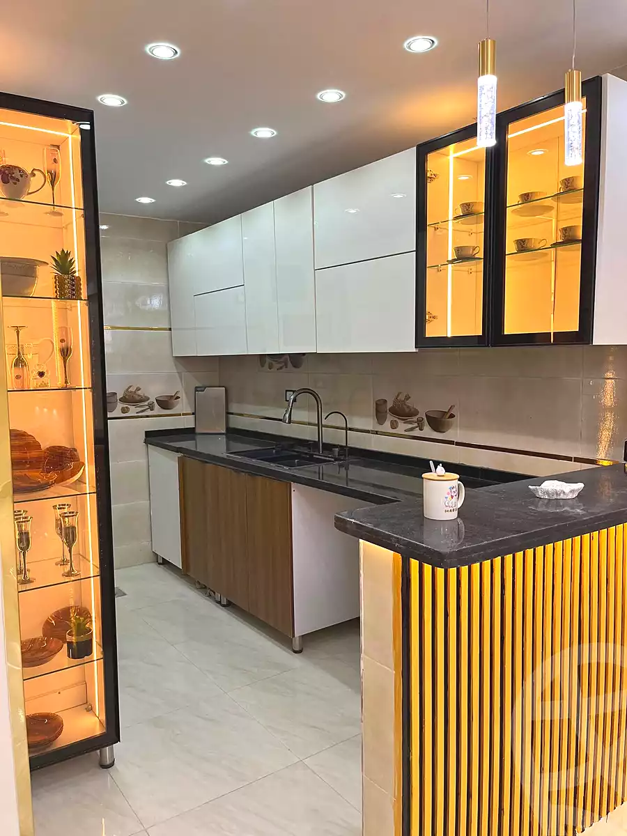 https://aqarmap.com.eg/ar/listing/7345550-for-sale-cairo-ain-shams-ahmed-esmat-st