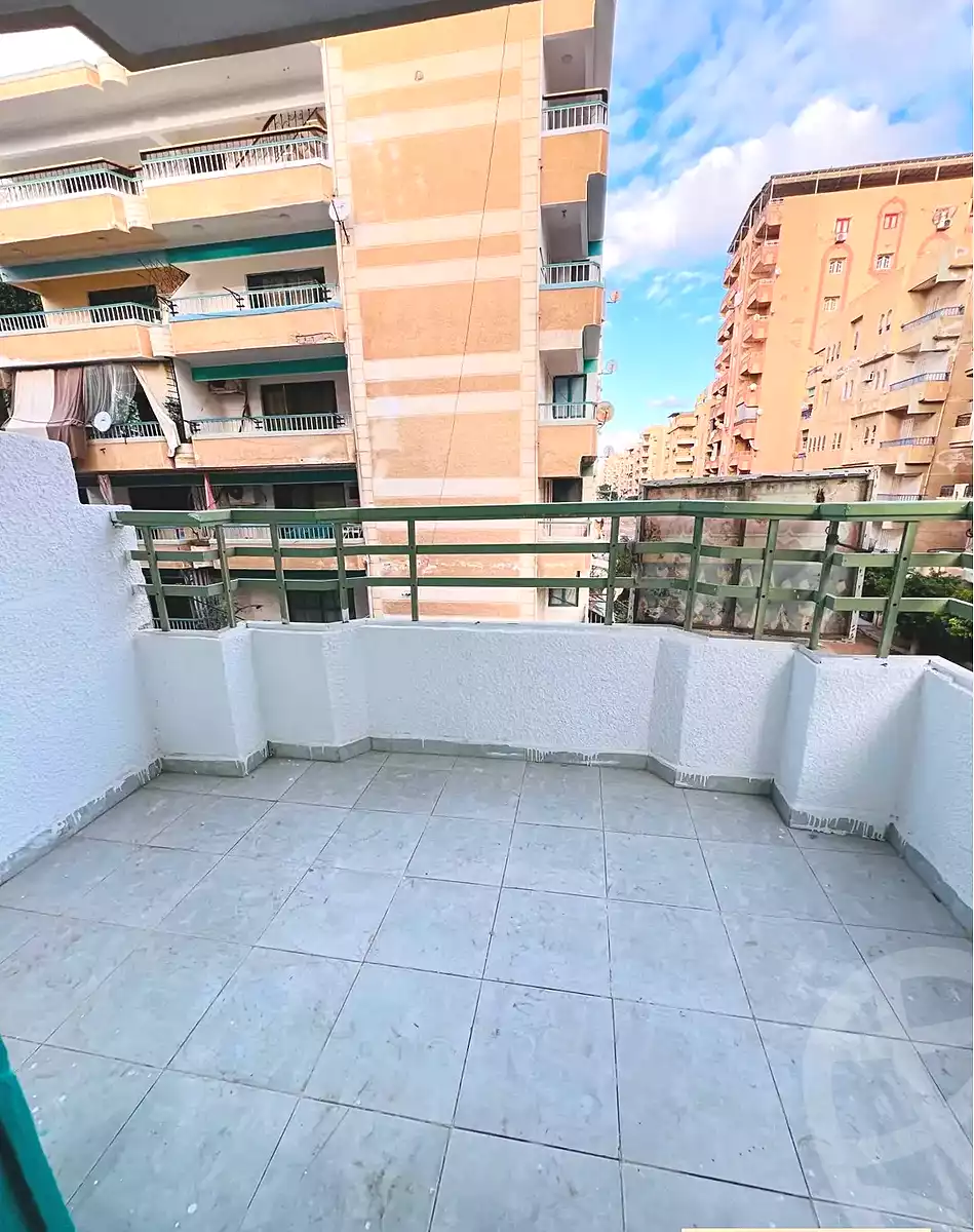 https://aqarmap.com.eg/en/listing/7345774-for-sale-alexandria-al-agamy-shataa-el-nakheel