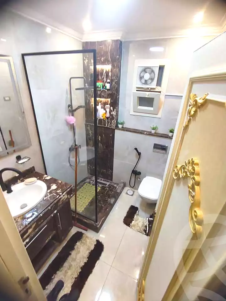 https://aqarmap.com.eg/ar/listing/7346088-for-sale-alexandria-sydy-bshr
