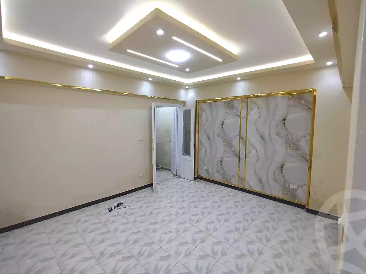 https://aqarmap.com.eg/ar/listing/7346105-for-sale-alexandria-al-agamy-el-hanouvel