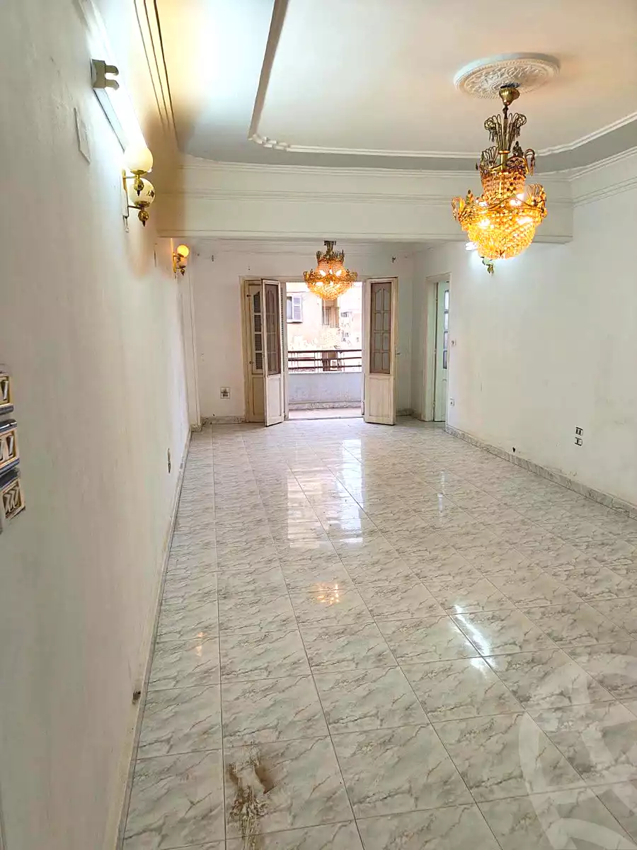 https://aqarmap.com.eg/en/listing/7346400-for-sale-cairo-helwan-zou-el-fekar-basha-st