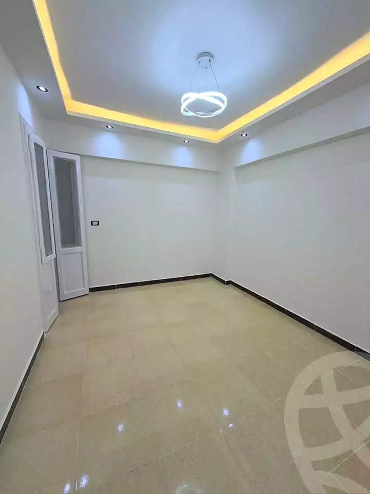 https://aqarmap.com.eg/ar/listing/7346489-for-sale-alexandria-al-agamy-shataa-el-nakheel