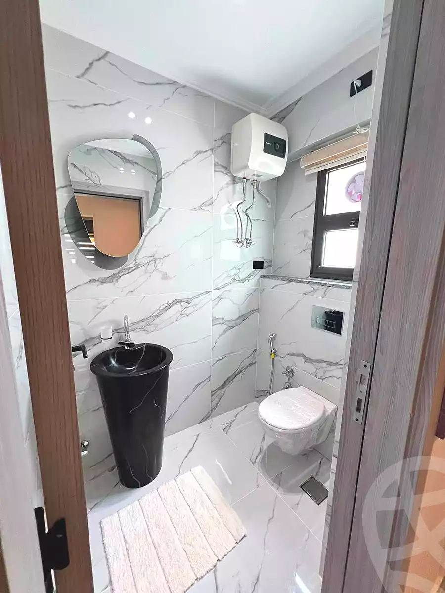 https://aqarmap.com.eg/ar/listing/7346617-for-sale-cairo-new-cairo-compounds-mwrd-fq-llttwyr