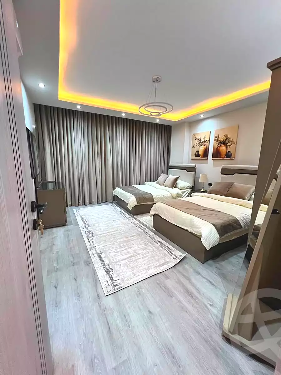 https://aqarmap.com.eg/en/listing/7346635-for-sale-cairo-new-cairo-compounds-mwrd-fq-llttwyr