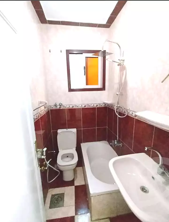 https://aqarmap.com.eg/ar/listing/7347167-for-sale-alexandria-lsywf-el-falki