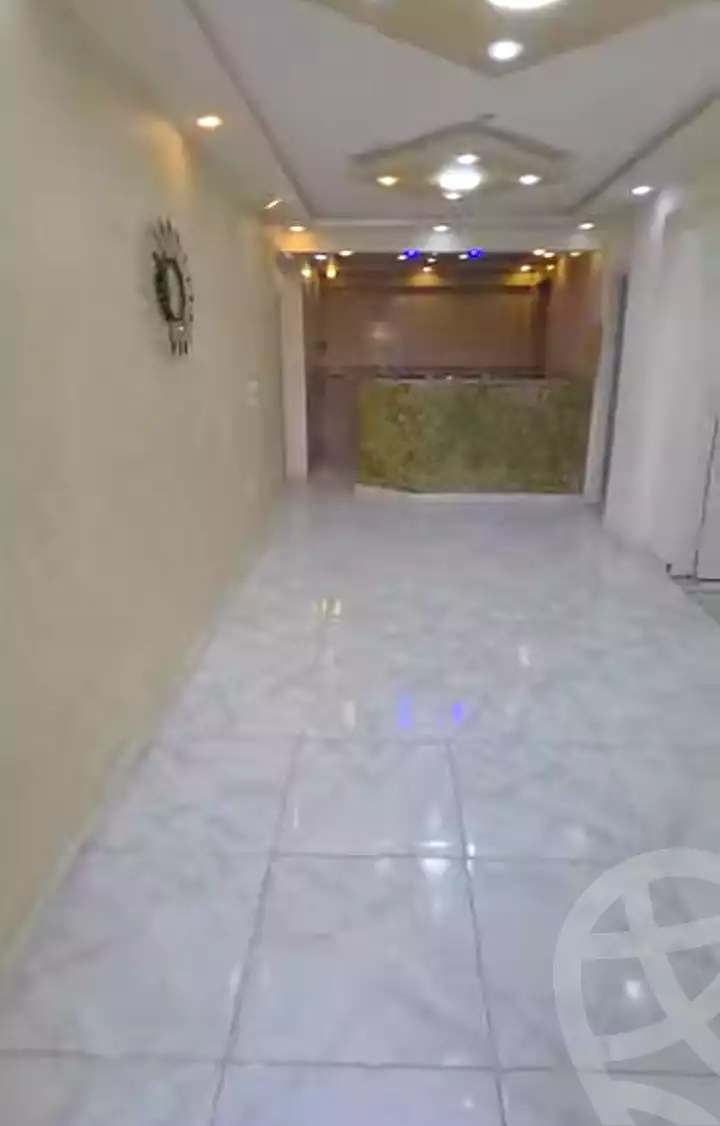 https://aqarmap.com.eg/ar/listing/7347257-for-sale-alexandria-new-miami-eskot