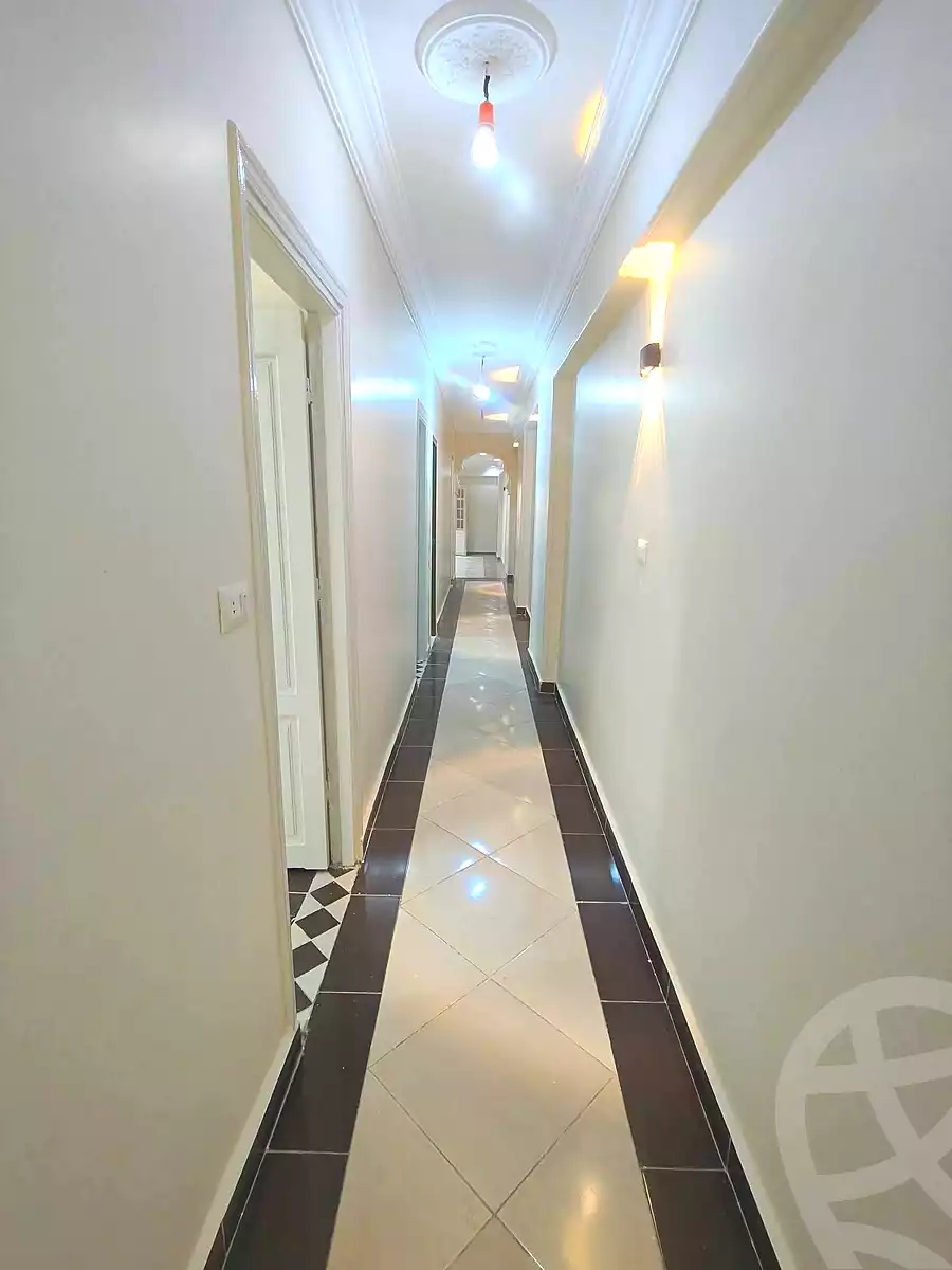 https://aqarmap.com.eg/ar/listing/7347276-for-sale-alexandria-miami-bilal-ibn-rabbah-st