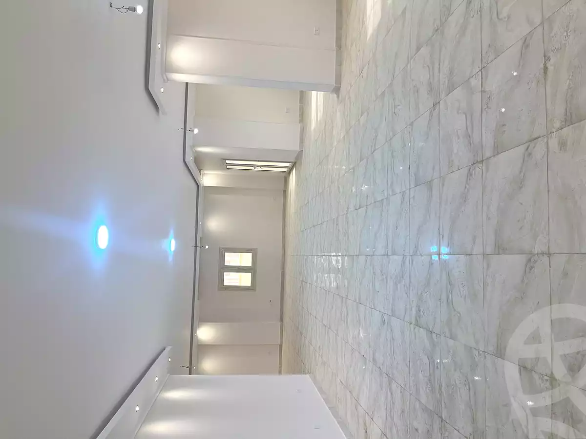 https://aqarmap.com.eg/en/listing/7347445-for-sale-cairo-new-cairo-el-kornfol-el-kornfol-8