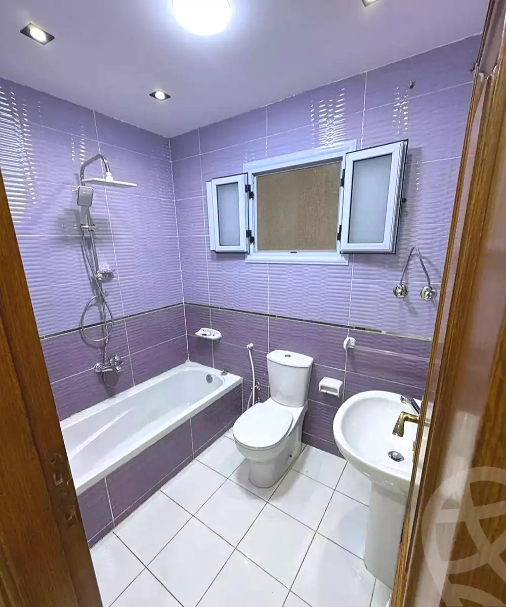 https://aqarmap.com.eg/en/listing/7347772-for-sale-alexandria-sydy-bshr-sydy-bshr-bhry-shr-mhmwd-l-yswy